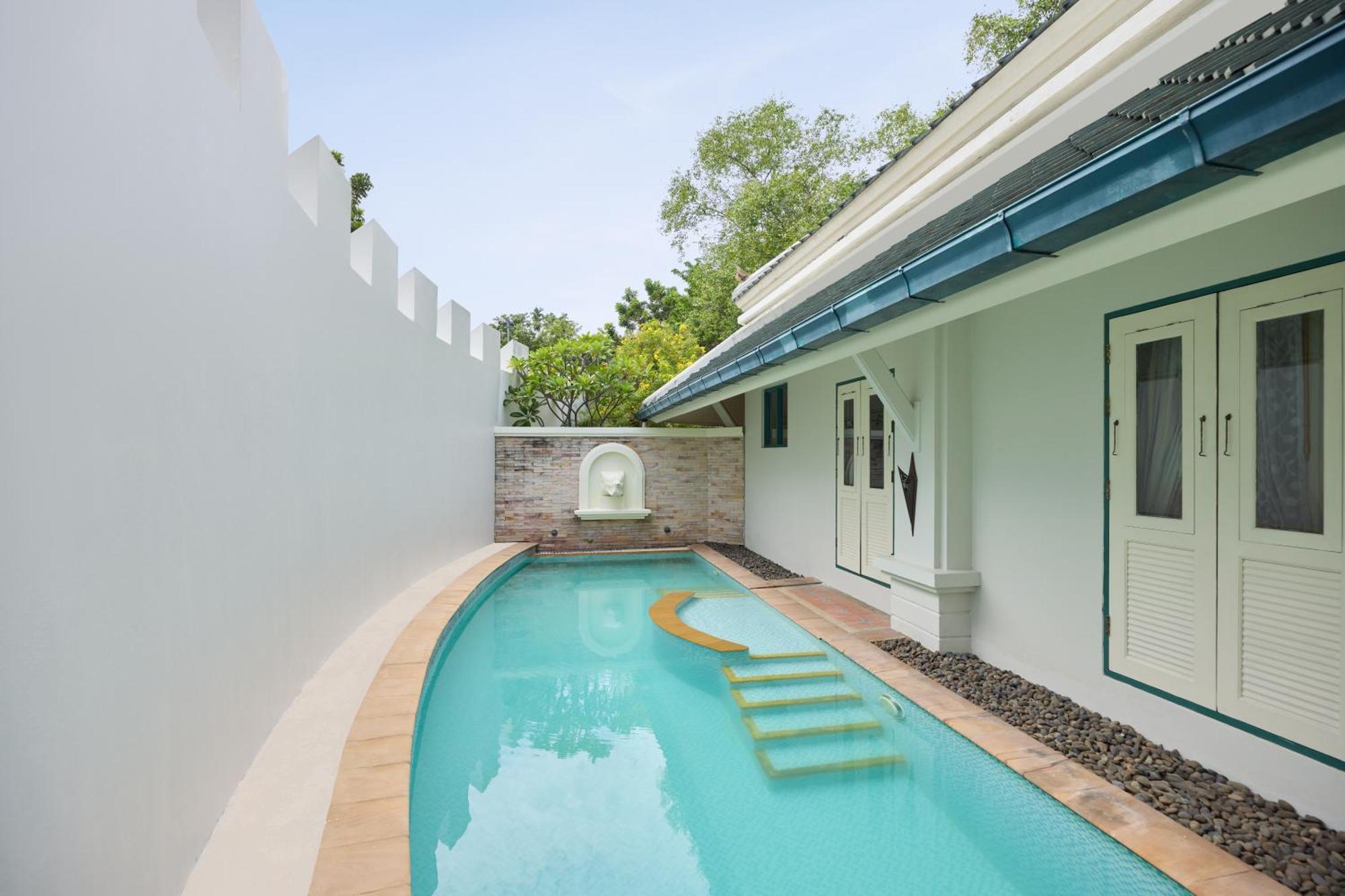 Kalanan Riverside Resort Nonthaburi Bagian luar foto