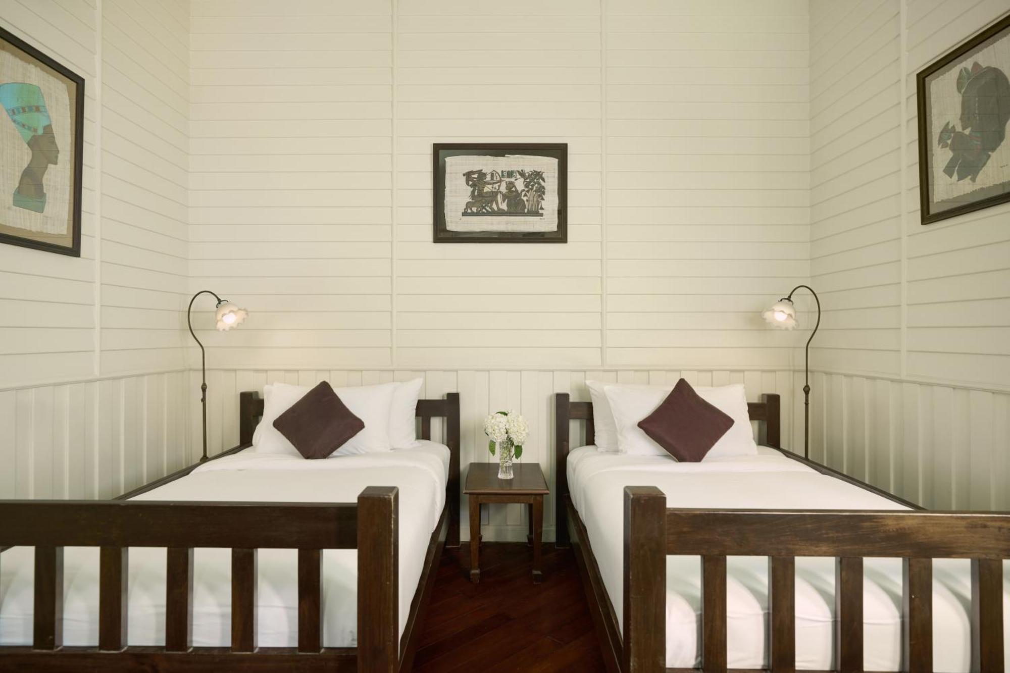 Kalanan Riverside Resort Nonthaburi Bagian luar foto