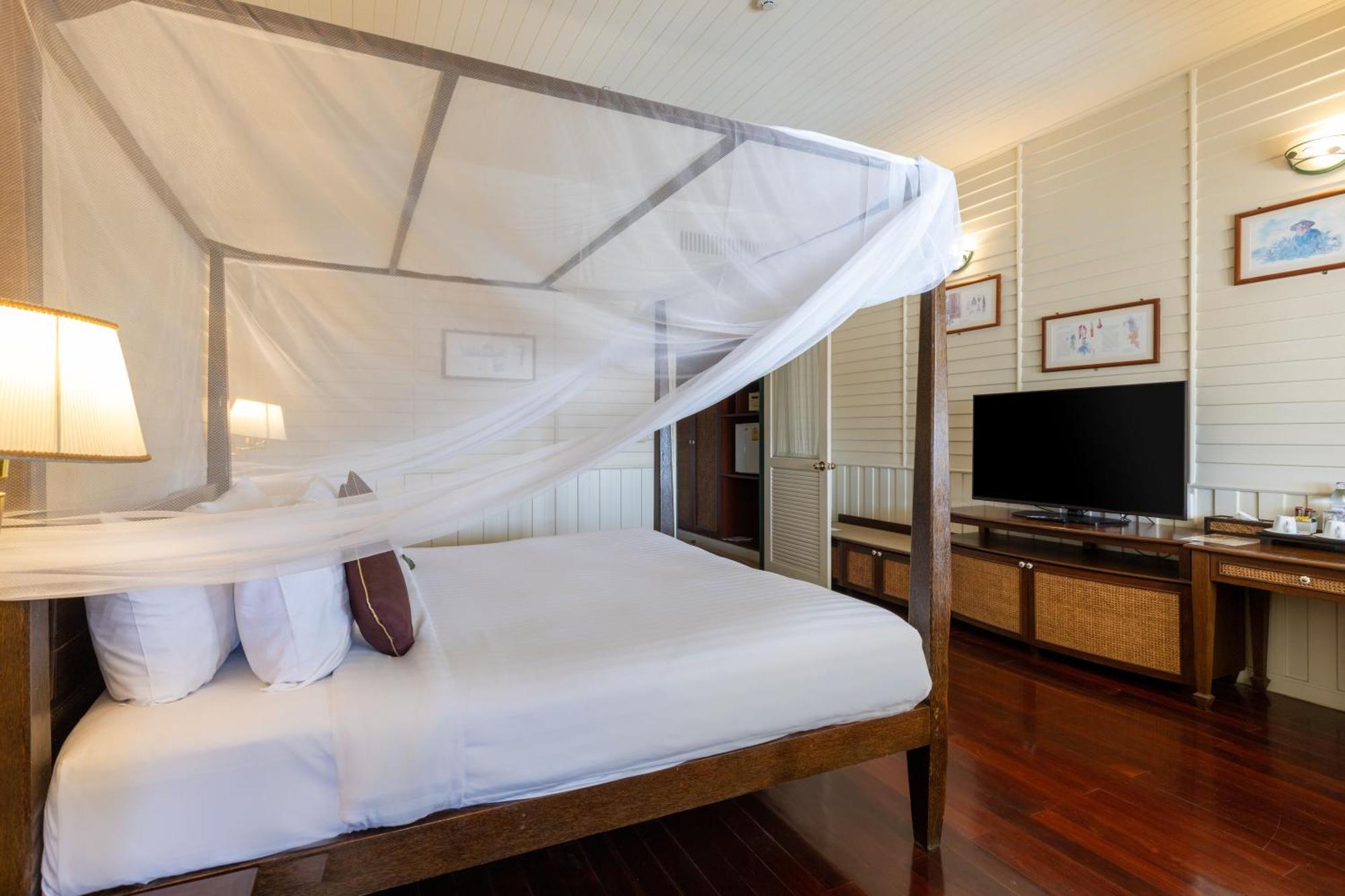 Kalanan Riverside Resort Nonthaburi Bagian luar foto