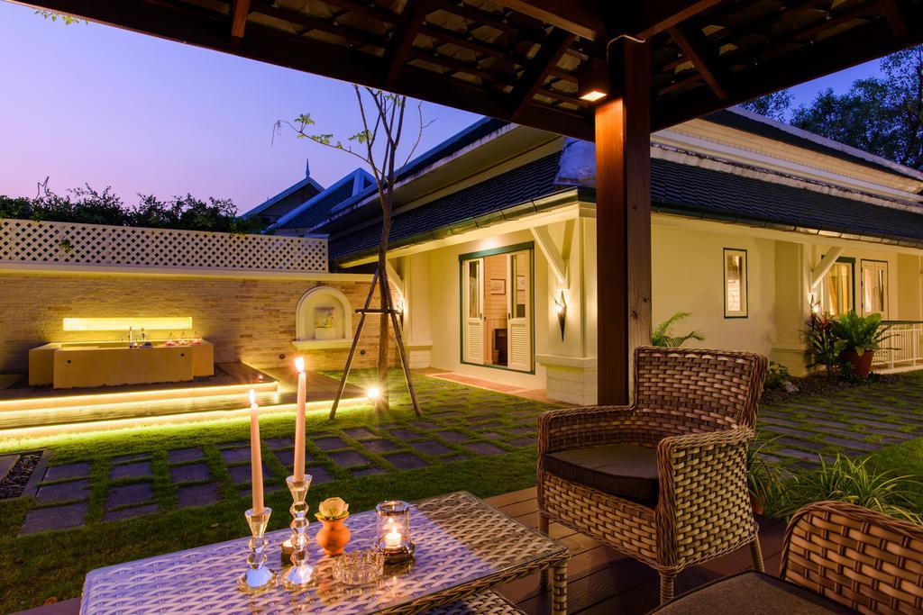 Kalanan Riverside Resort Nonthaburi Bagian luar foto