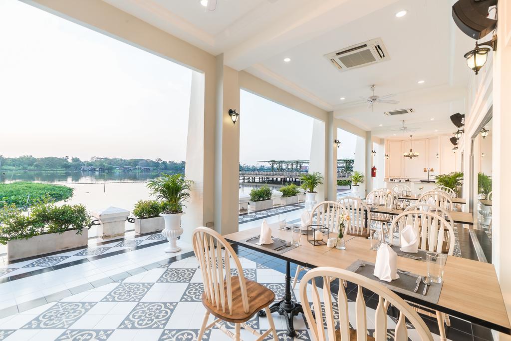 Kalanan Riverside Resort Nonthaburi Bagian luar foto
