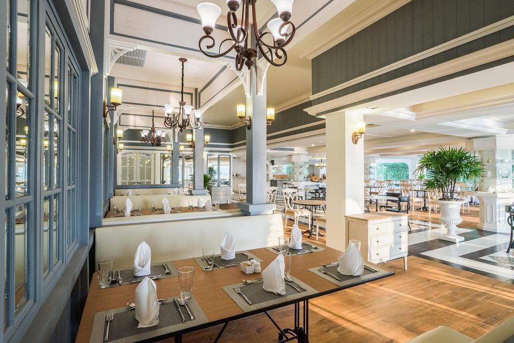 Kalanan Riverside Resort Nonthaburi Bagian luar foto